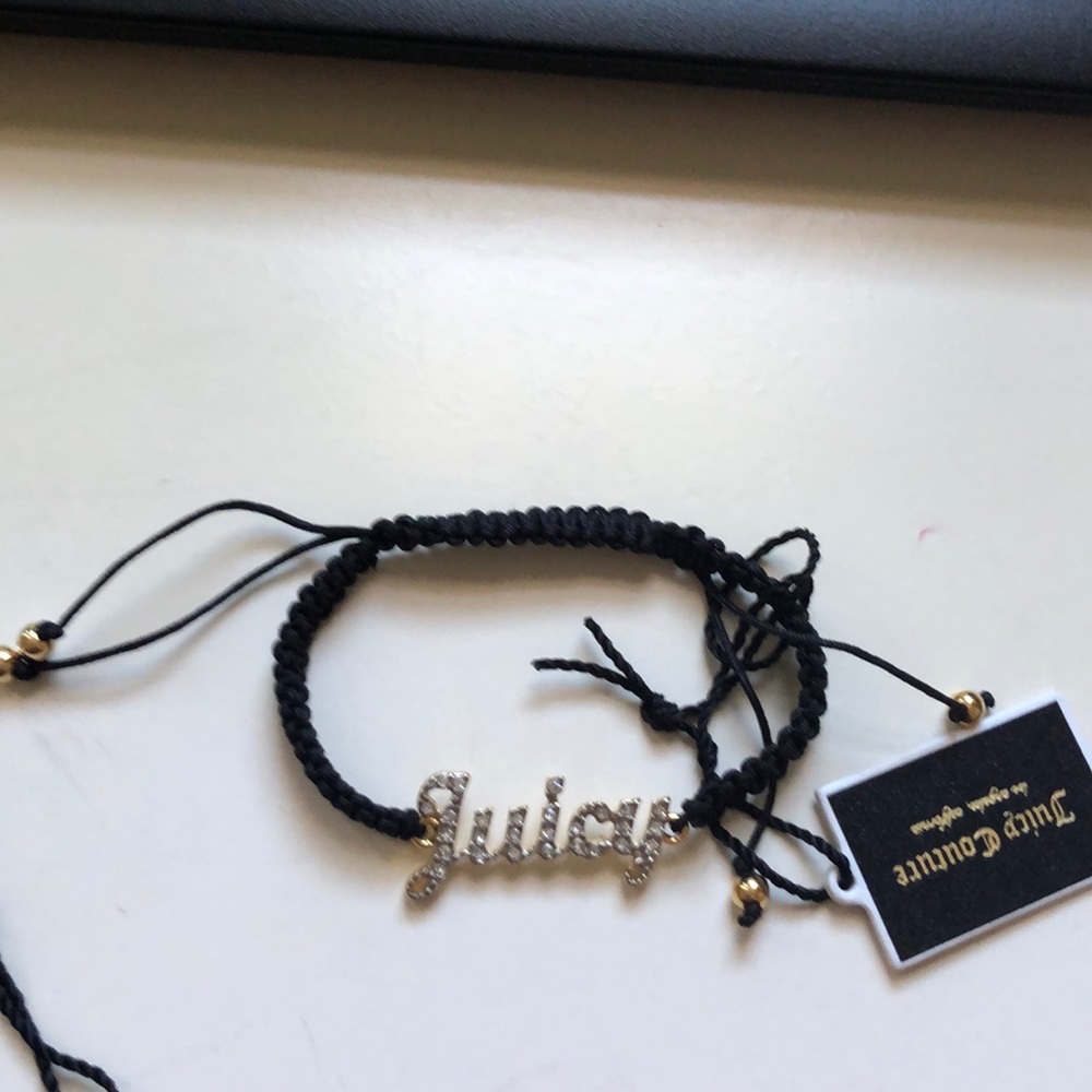 Thread bracelet